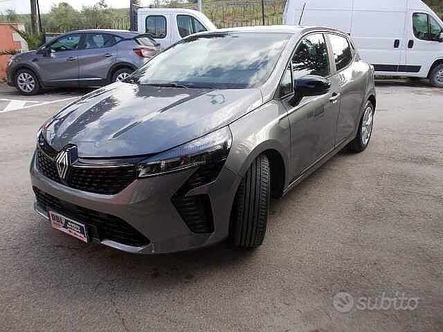 Occasion Renault Clio V Evolution 67 ch (49 kW) 2024 Gris Berline