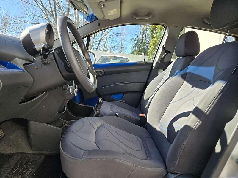 Usata Chevrolet Spark LS 82 CV (60 kW) 2010 Argento Utilitaria