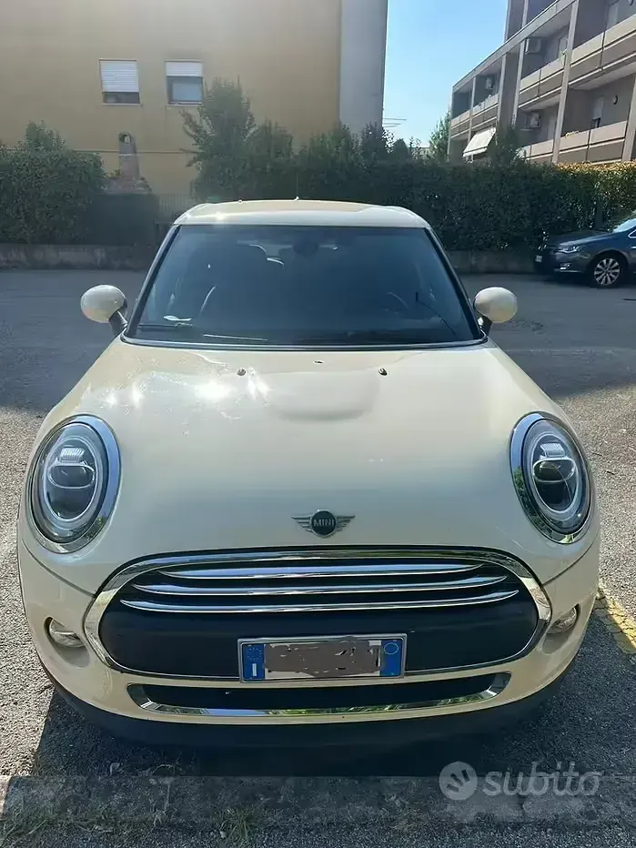 Usata Mini ONE Hype 95 CV (69 kW) 2019 Utilitaria