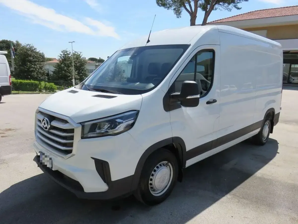 Usata Maxus V90 150 CV (110 kW) 2023 Bianco Furgone