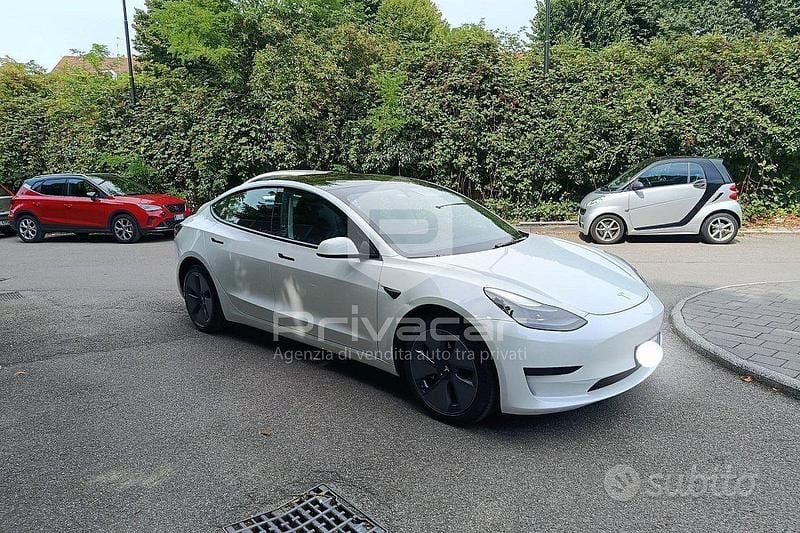 Usata Tesla Model 3 RWD 88 kW (120 CV) 2023 Bianco Berlina