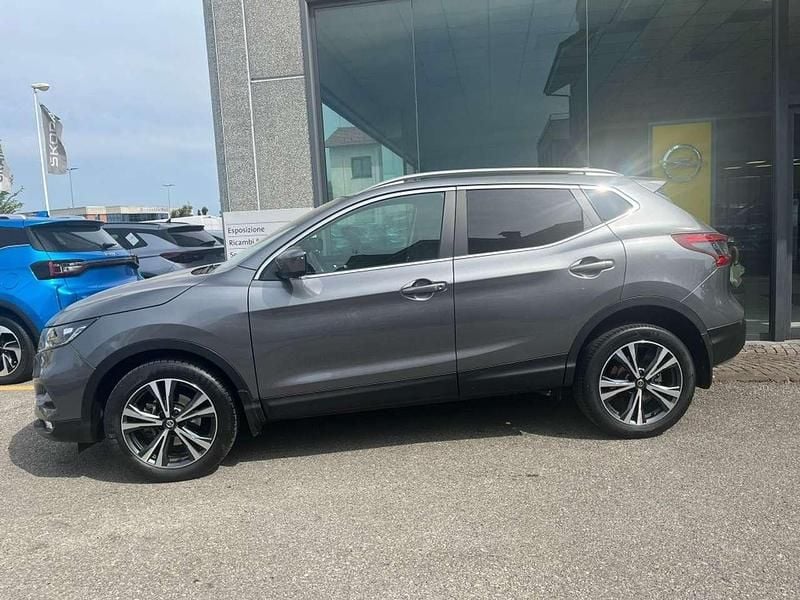 Usata Nissan Qashqai N-Connecta 140 CV (102 kW) 2019 Grigio scuro met SUV
