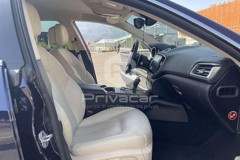 Usata Maserati Ghibli 250 CV (183 kW) 2018 Blu Berlina