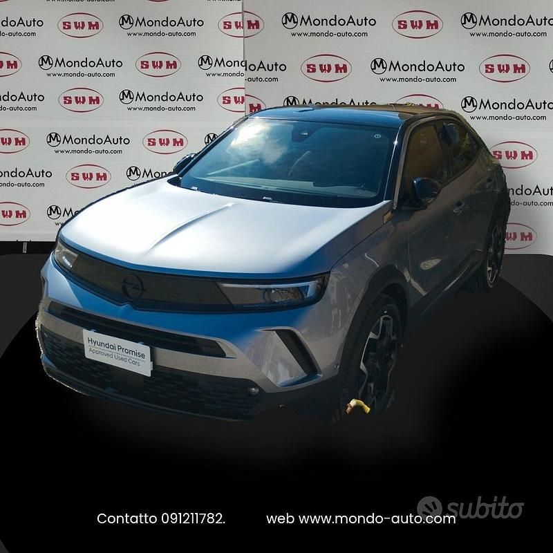 Argento Usata 2024 Opel Mokka Edition SUV | 21.990 € (Molto cara) - Immagine 1/4
