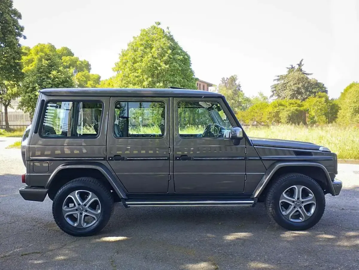 Usata Mercedes G350 211 CV (155 kW) 2014 Grigio SUV