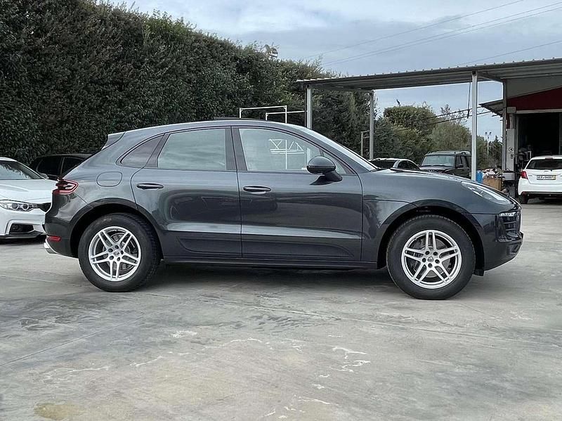 Usata Porsche Macan 252 CV (185 kW) 2016 Grigio SUV