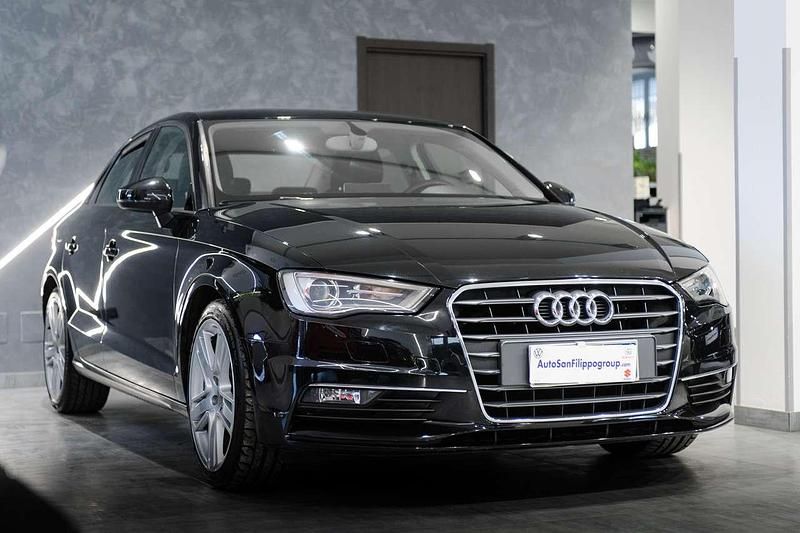 Usata Audi A3 Ambition 110 CV (80 kW) 2015 Nero perla met. Berlina