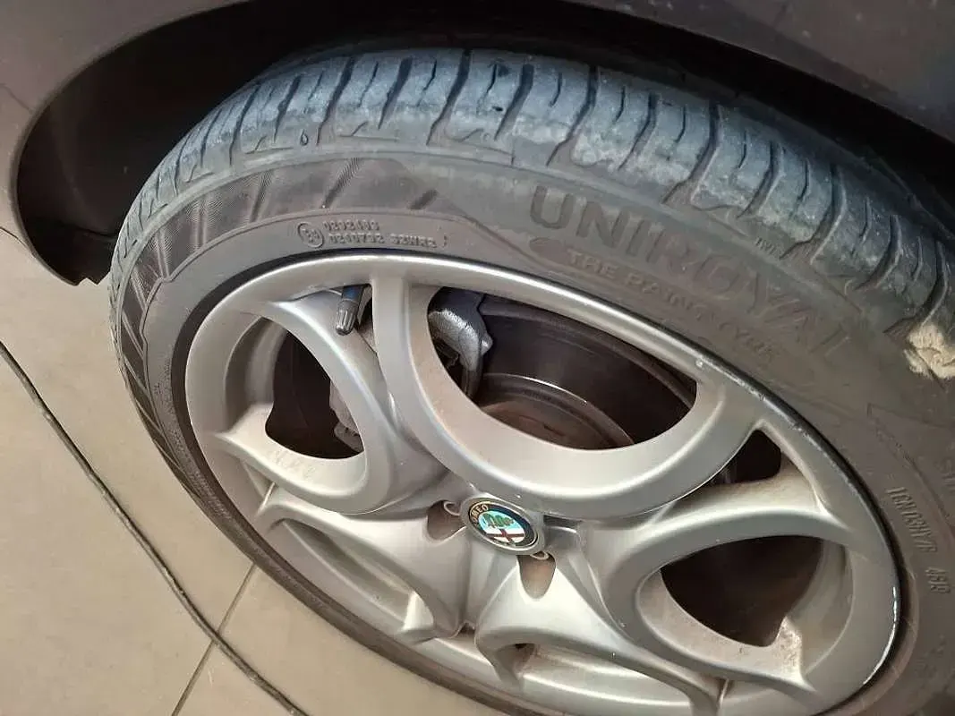 Usata Alfa Romeo MiTo 95 CV (69 kW) 2013 Nero Utilitaria
