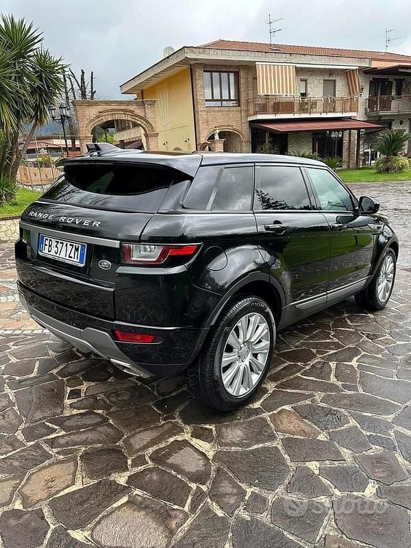 Usata Land Rover Range Rover evoque SE 150 CV (110 kW) 2016 Nero SUV