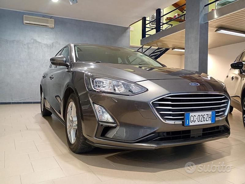Usata Ford Focus Business Edition 120 CV (88 kW) 2021 Grigio Station wagon