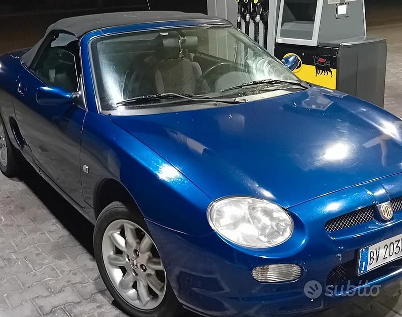 Usata Rover MGF 120 CV (88 kW) 2001 Blu Cabrio