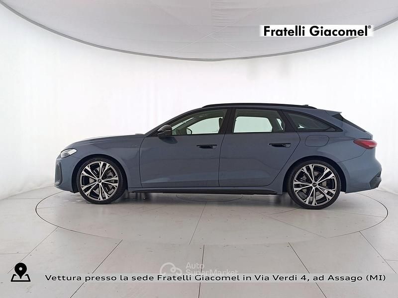 Usata Audi A5 S-Line 299 CV (219 kW) 2025 Blu Station wagon