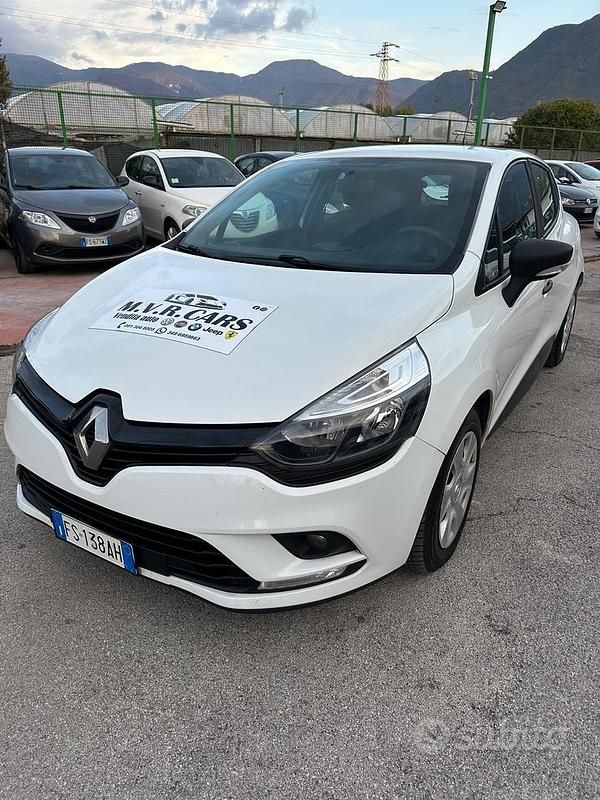 Usata Renault Clio IV Zen 75 CV (55 kW) 2018 Bianco Berlina