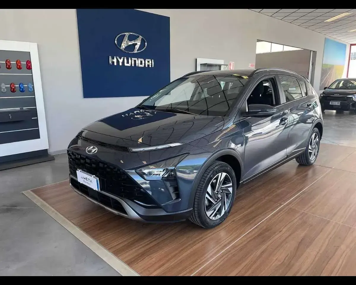 Usata Hyundai Bayon 99 CV (72 kW) 2022 Grigio SUV