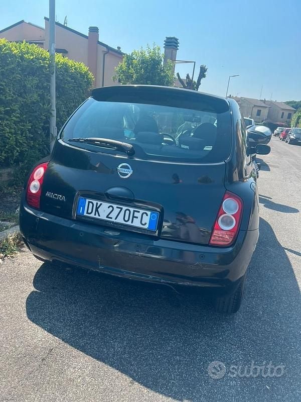 Begagnad Nissan Micra 80 HK (58 kW) 2007 Svart Sedan