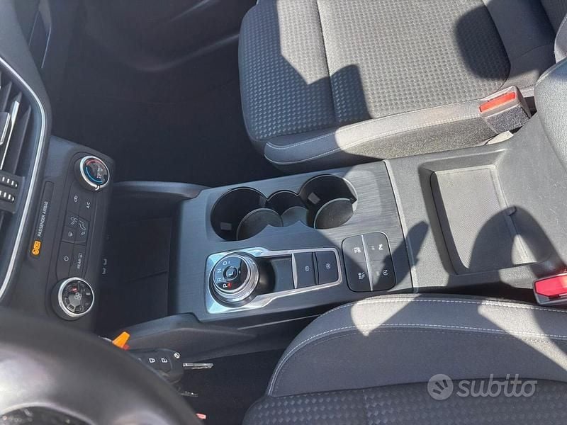 Usata Ford Focus Business Edition 120 CV (88 kW) 2021 Grigio Station wagon