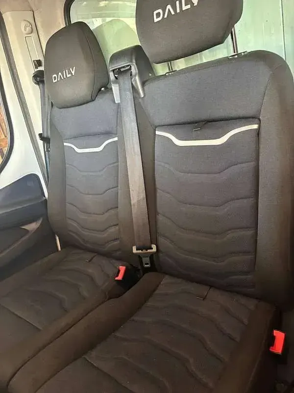 Usata Iveco Daily 140 CV (102 kW) 2021 Bianco Utilitaria