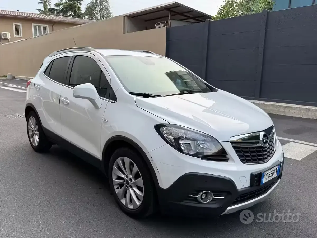 Usata Opel Mokka 136 CV (100 kW) 2016 Bianco SUV