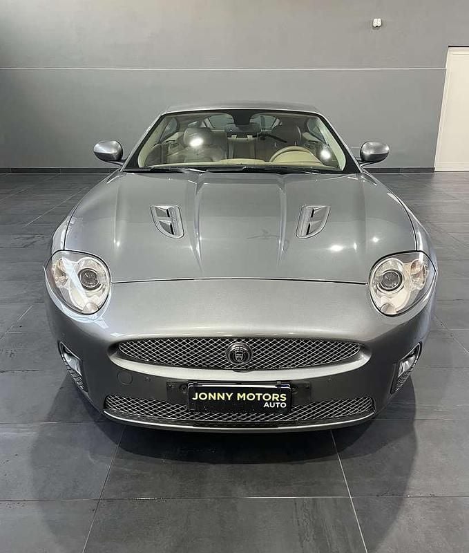 Usata Jaguar XKR S 416 CV (305 kW) 2007 Grigio Coupé
