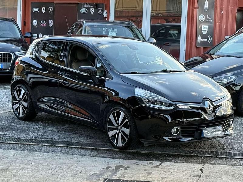 Other Usata 2016 Renault Clio IV Intens Tre volumi | 7999 € (Buon prezzo) - Immagine 1/4