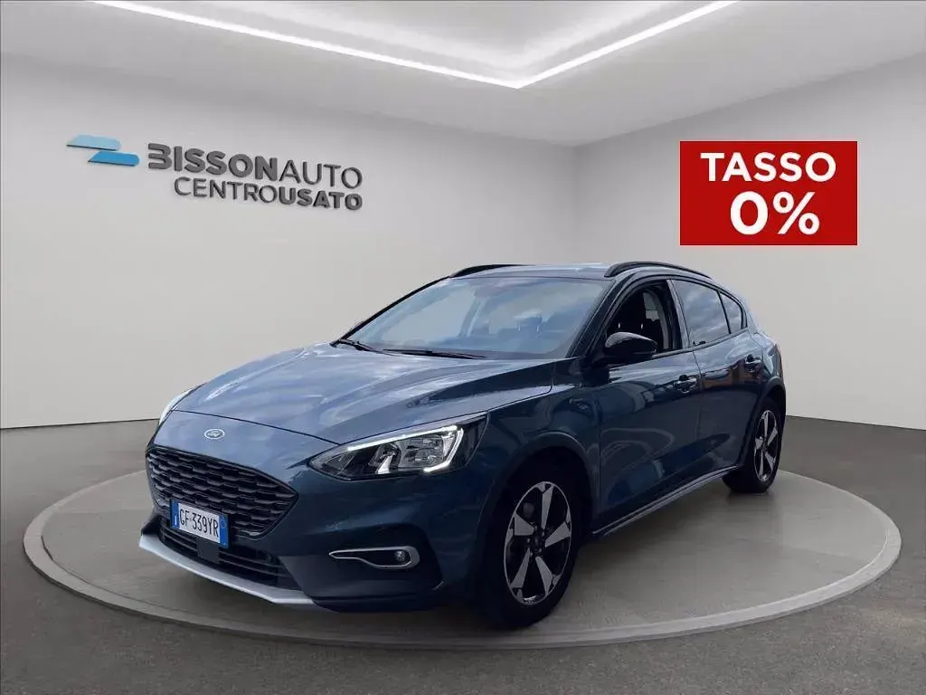 Usata Ford Focus Active 125 CV (91 kW) 2021 Blu Berlina
