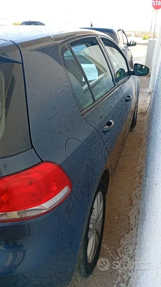 Usata VW Golf VI 102 CV (75 kW) 2009 Utilitaria
