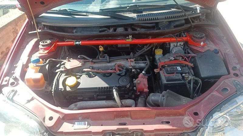 Usata Fiat Punto 2003 Rosso Utilitaria