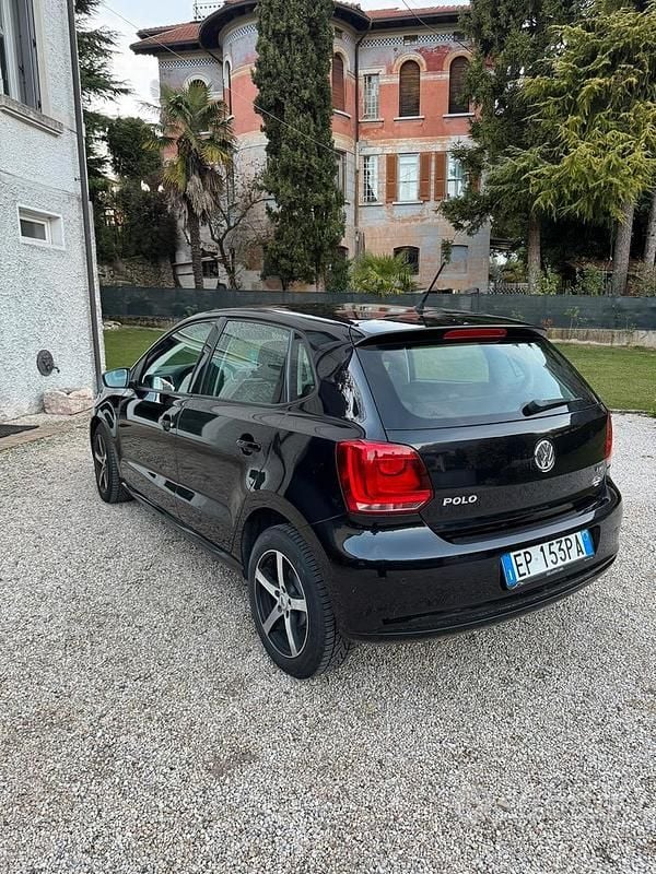 Usata VW Polo 75 CV (55 kW) 2013 Nero Berlina