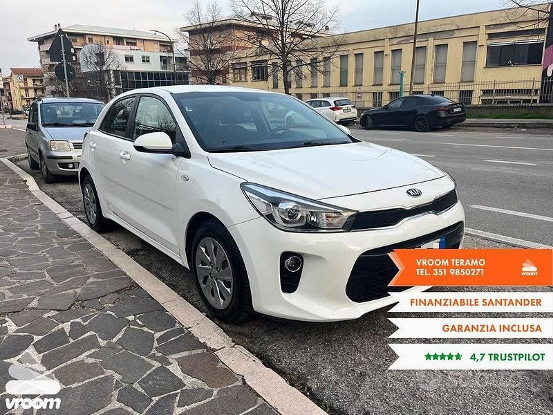 Usata 2017 Kia Rio Active Due volumi | 8990 € (Buon prezzo) - Immagine 1/4
