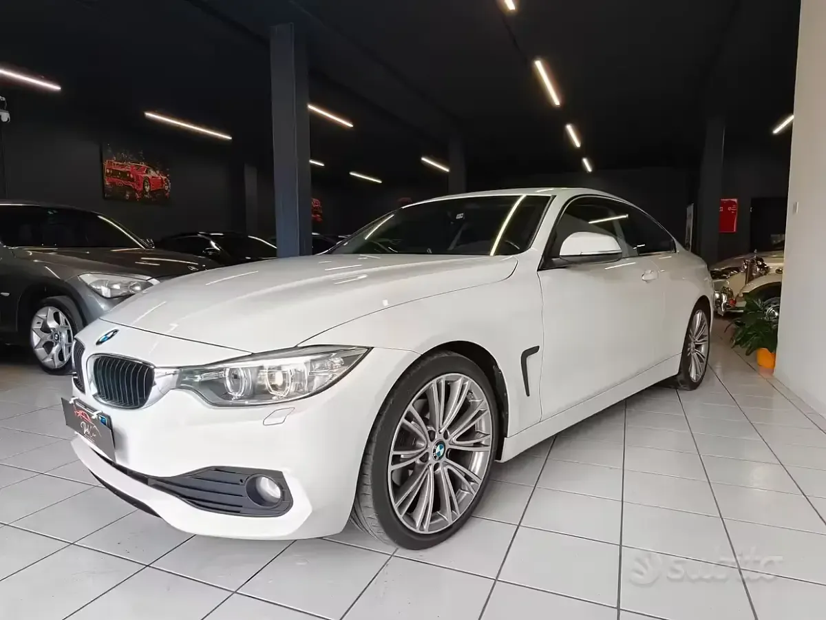 Usata BMW 420 Coupé Sport Line 190 CV (139 kW) 2016 Bianco Coupé