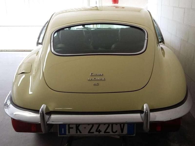 Usata Jaguar E-Type 265 CV (194 kW) 1969 Giallo Coupé