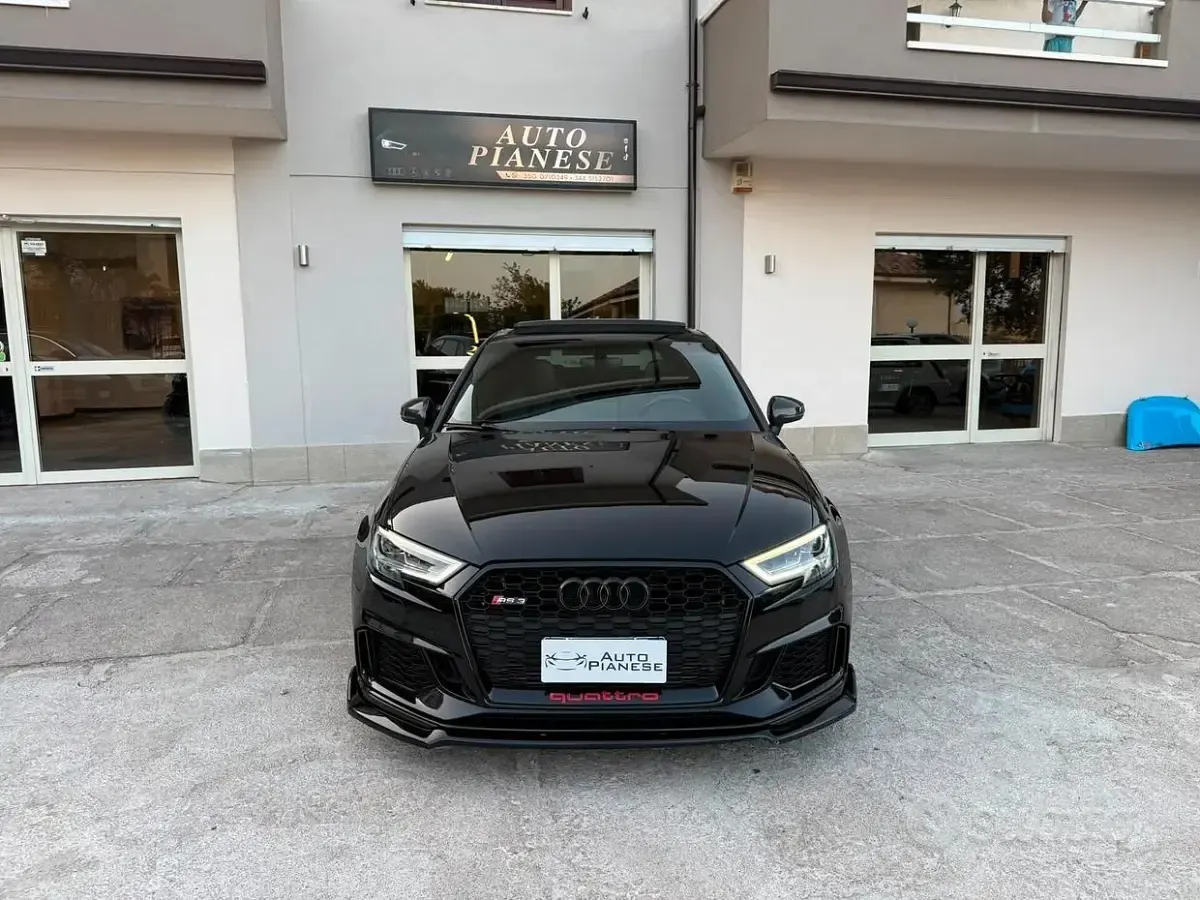 Usata Audi RS3 Ambiente 400 CV (294 kW) 2019 Nero Berlina