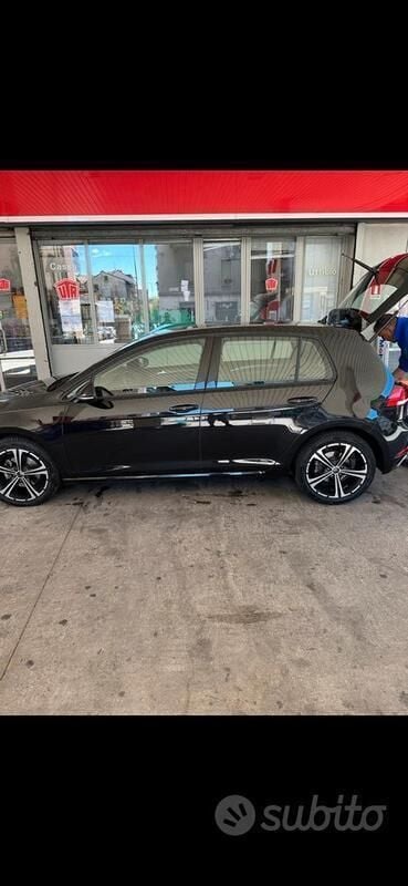Usata VW Golf VII 150 CV (110 kW) 2020 Nero Berlina