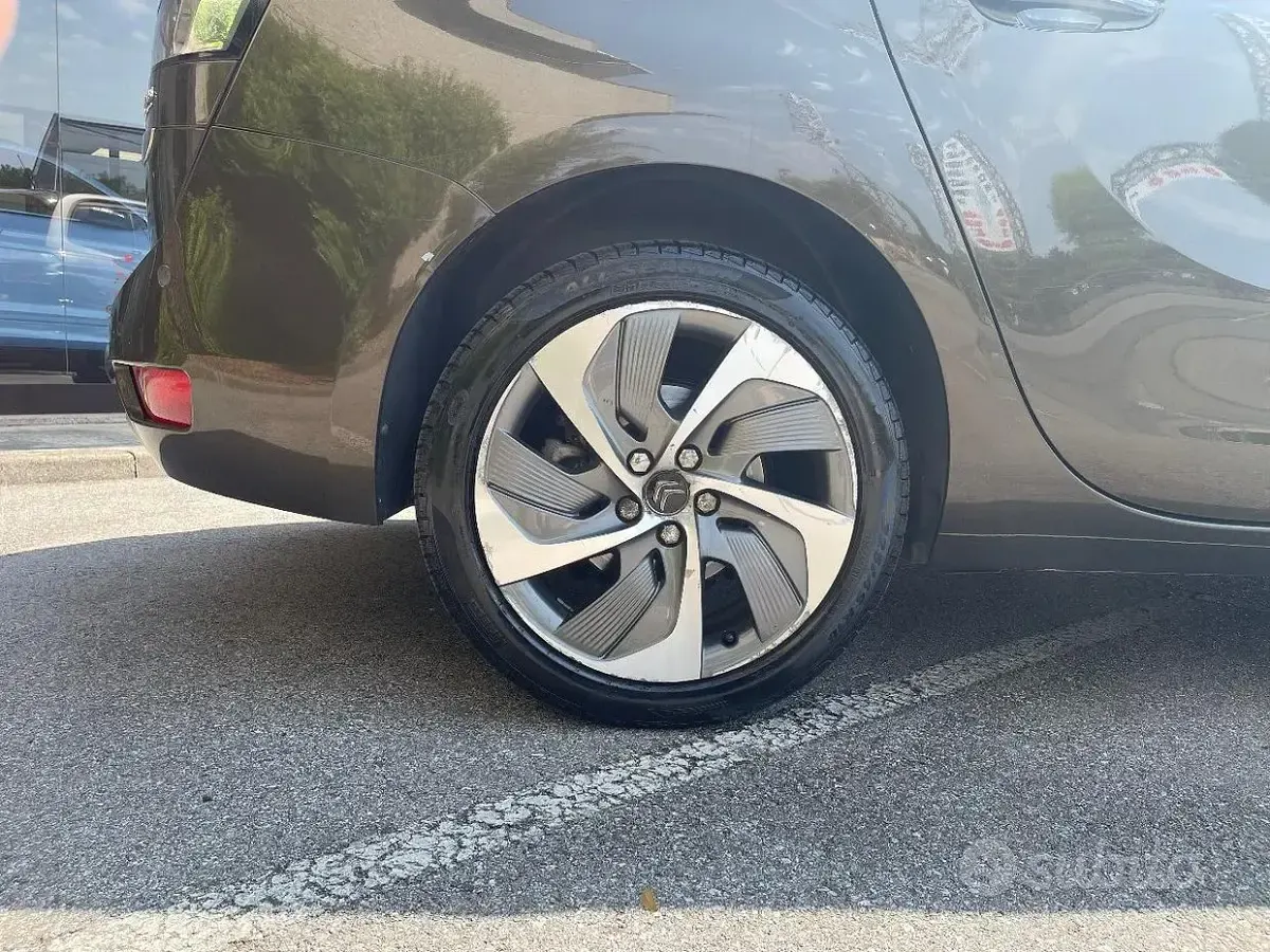 Usata Citroën Grand C4 Picasso Exclusive 150 CV (110 kW) 2014 Marrone Monovolume