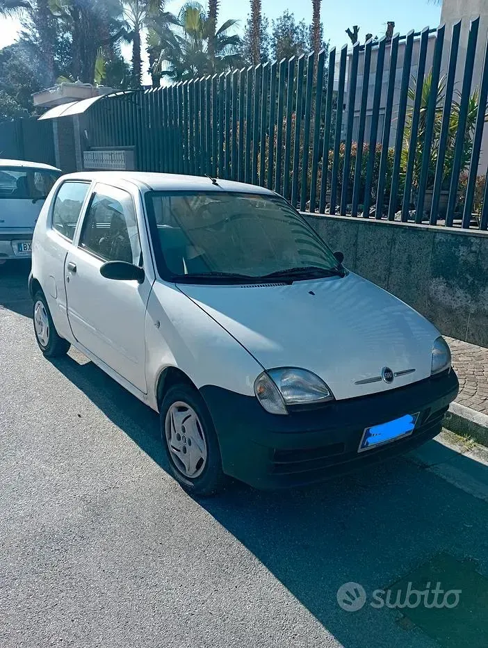 Usata Fiat 600 54 CV (39 kW) 2006 Bianco Utilitaria