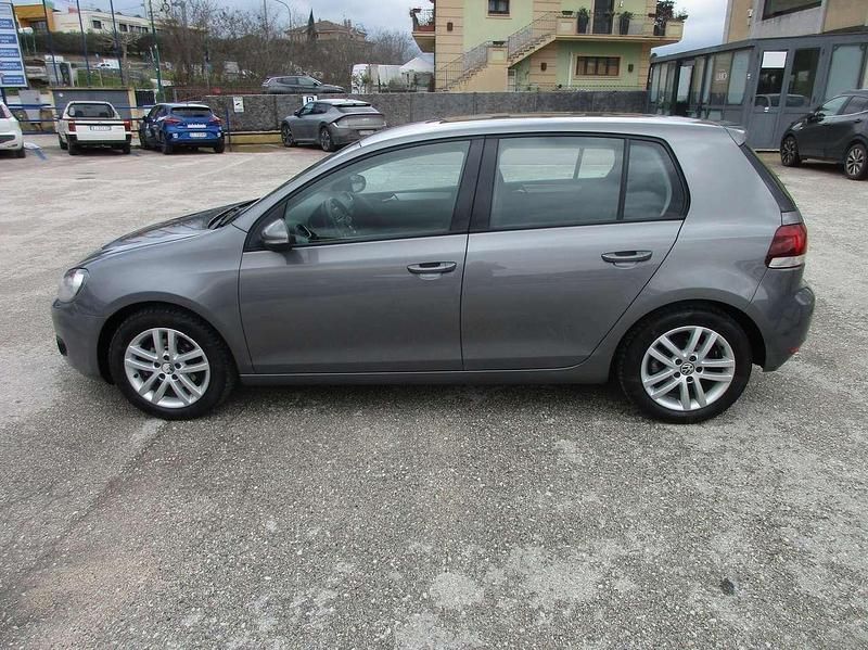 Usata VW Golf VI Trendline 110 CV (80 kW) 2009 Grigio Utilitaria