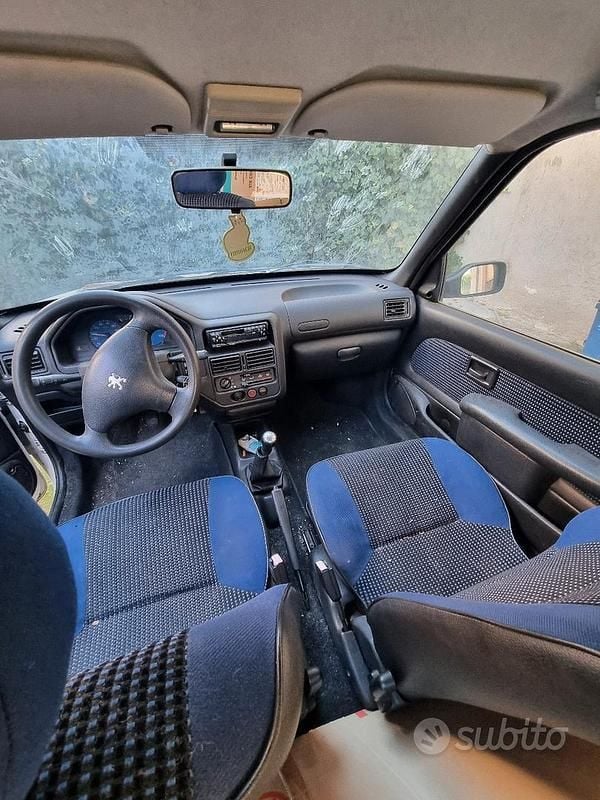 Usata Peugeot 106 60 CV (44 kW) 2000 Utilitaria