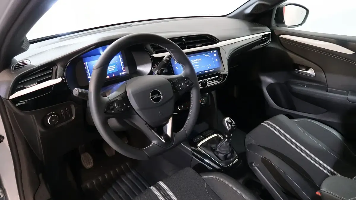Usata Opel Corsa S 101 CV (74 kW) 2025 Argento Utilitaria