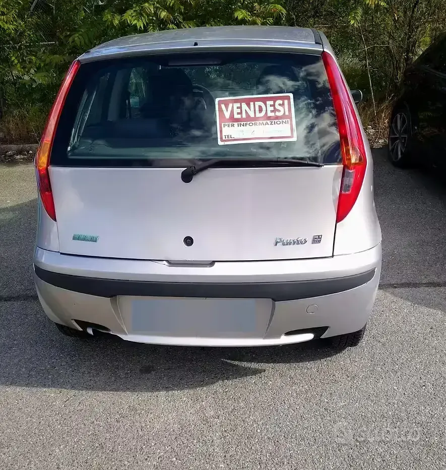 Usata Fiat Punto 86 CV (63 kW) 2002 Grigio Utilitaria