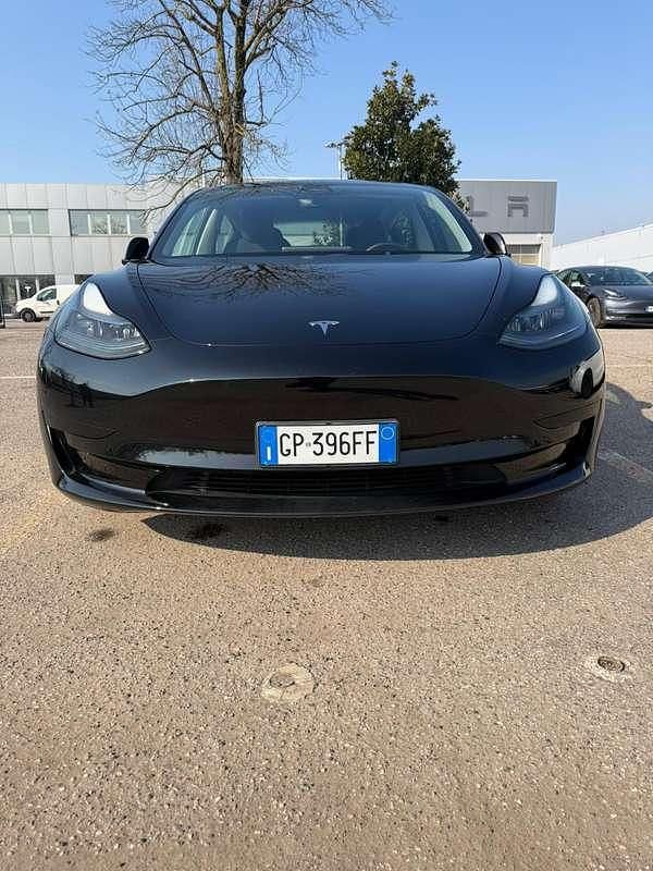 Usata Tesla Model 3 Standard Range 88 kW (120 CV) 2023 Nero Berlina