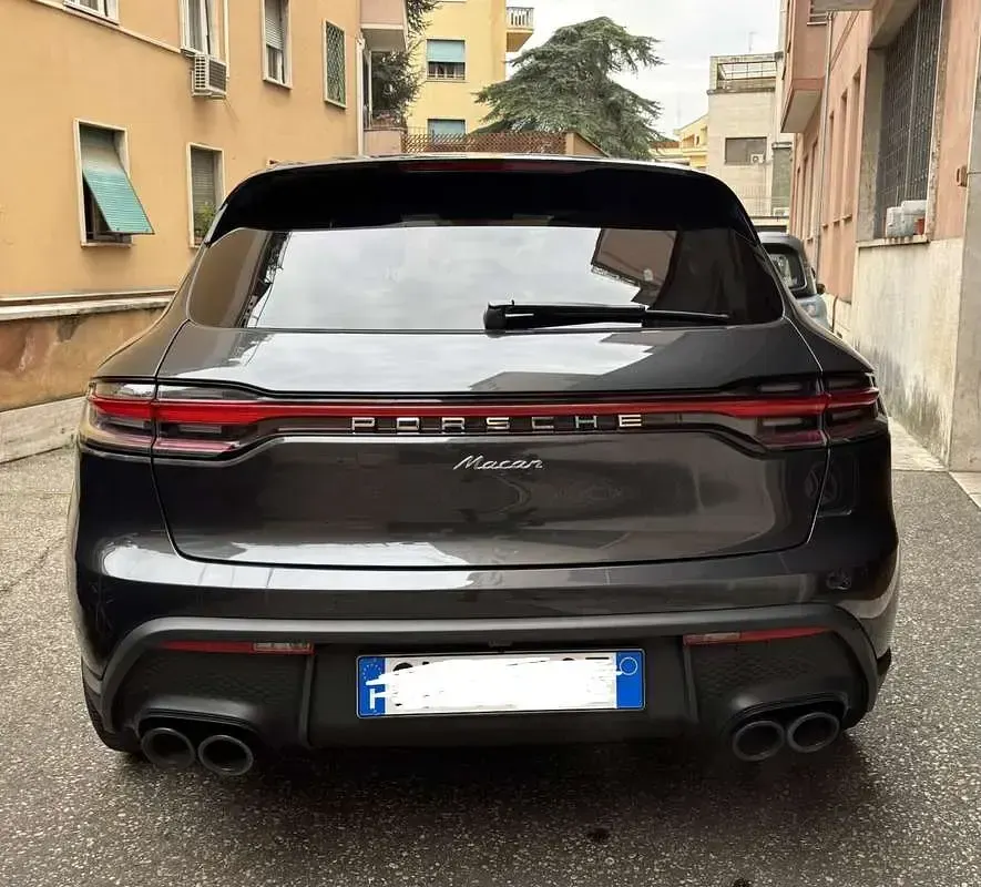 Usata Porsche Macan 265 CV (194 kW) 2022 Grigio SUV
