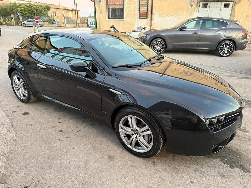 Usata Alfa Romeo Brera 210 CV (154 kW) 2008 Nero Coupé