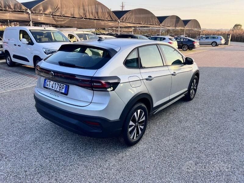Usata VW Taigo Life 95 CV (69 kW) 2024 Argento metallizzato SUV