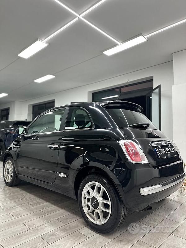 Usata Fiat 500 Lounge 69 CV (50 kW) 2008 Nero Utilitaria
