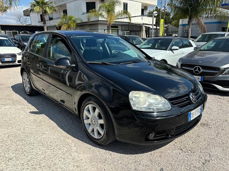Usata VW Golf IV Sportline 140 CV (102 kW) 2006 Nero Berlina