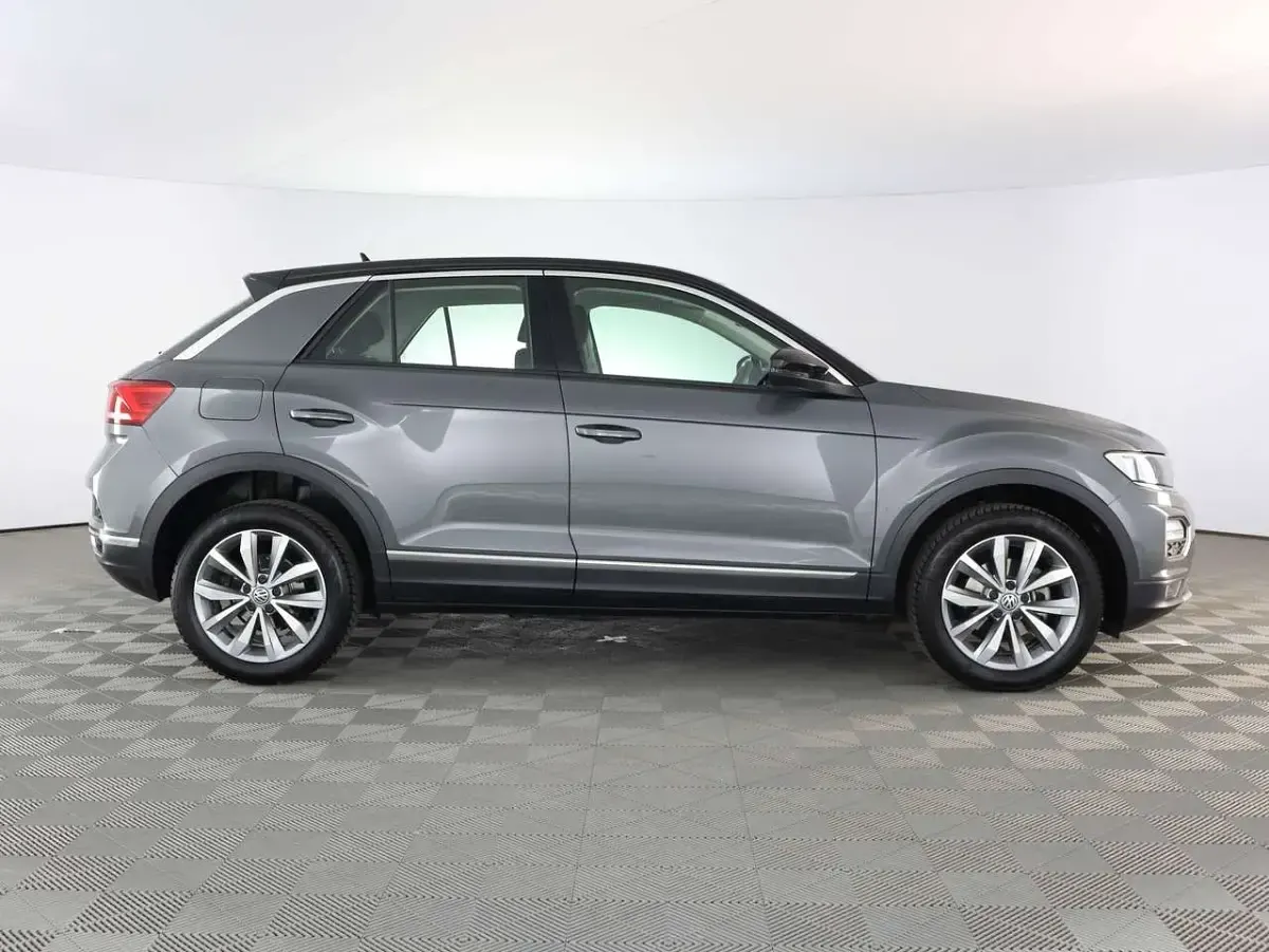 Usata VW T-Roc Style 116 CV (85 kW) 2020 Grigio medio SUV