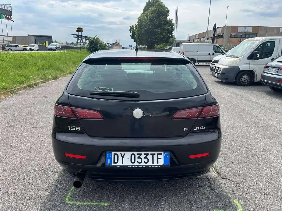 Usata Alfa Romeo 159 Progression 150 CV (110 kW) 2009 Nero Station wagon