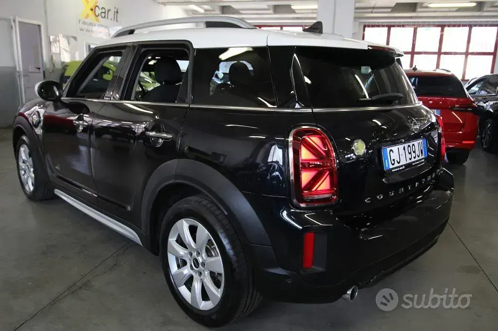Usata Mini Cooper S Countryman Business 125 CV (91 kW) 2022 Blu SUV
