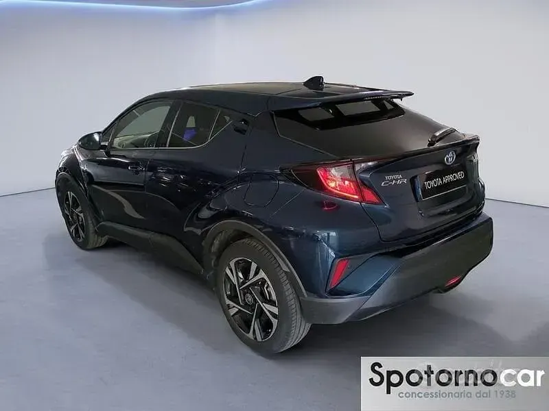 Usata Toyota C-HR Trend 122 CV (89 kW) 2023 Blu/azzurro SUV