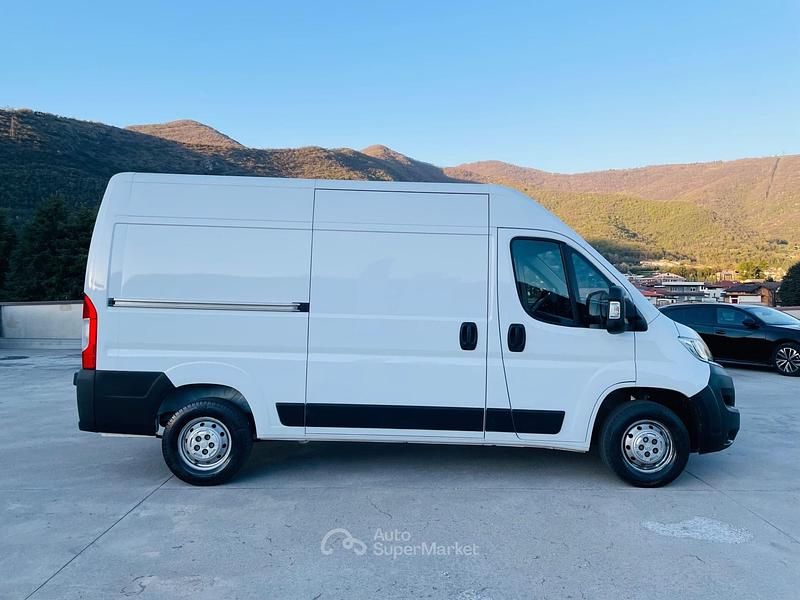 Usata Citroën Jumper 120 CV (88 kW) 2022 Bianco Monovolume